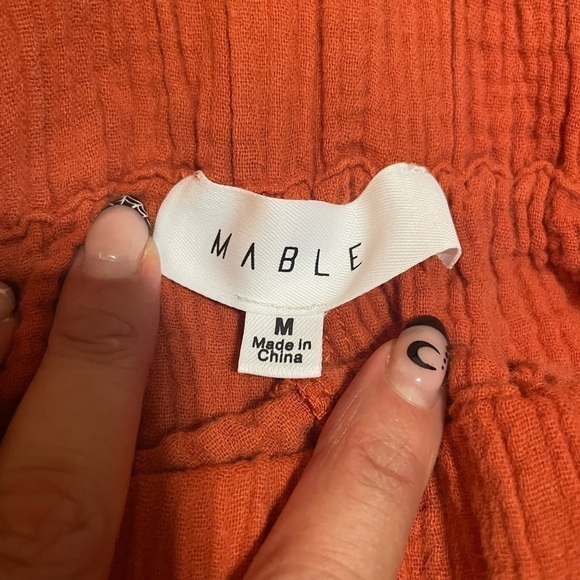 Mable Burnt Orange crop top and shorts set size medium - Picture 4 of 9